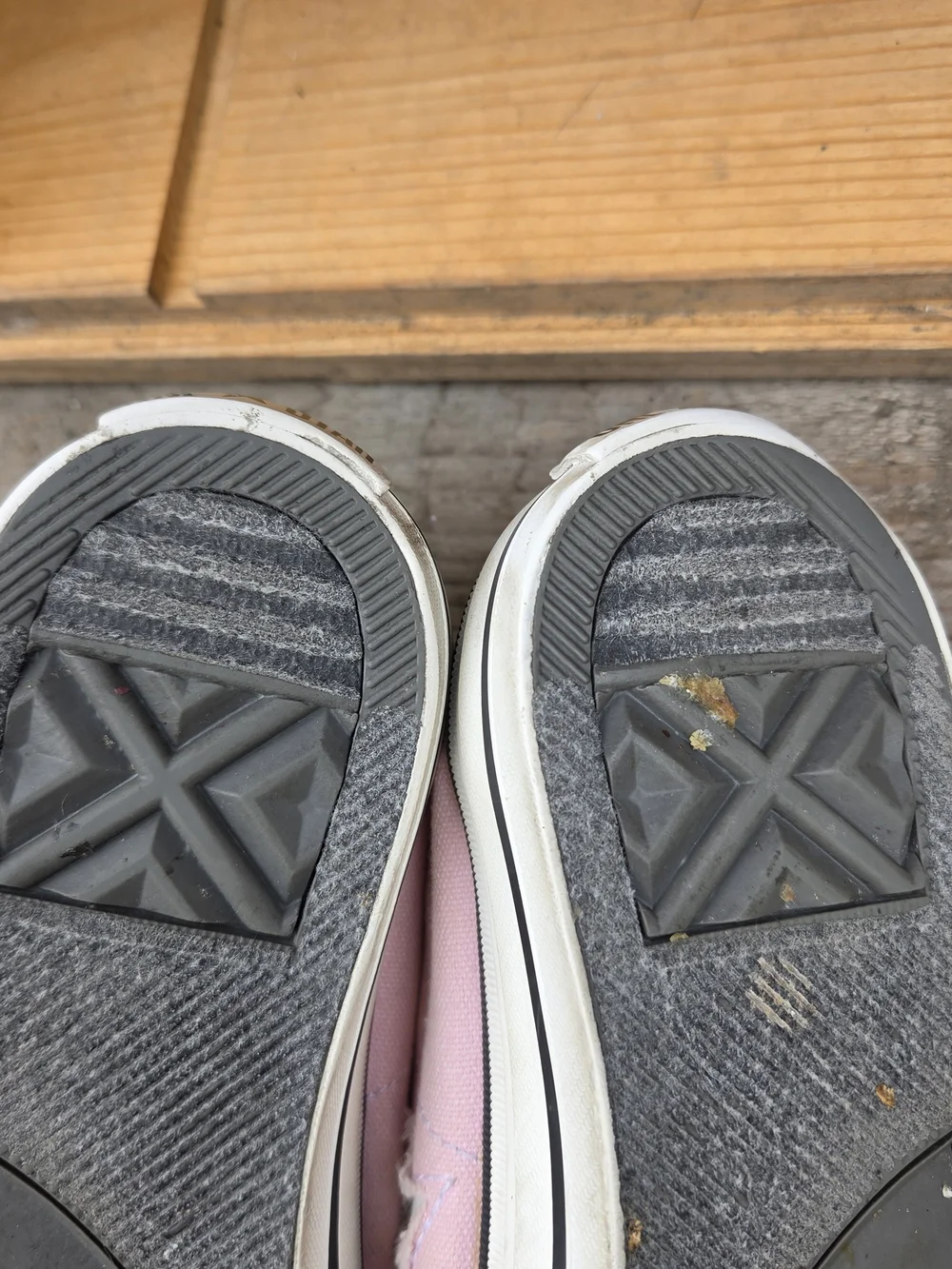Converse Women's Pink Canvas Low-Top Sneakers